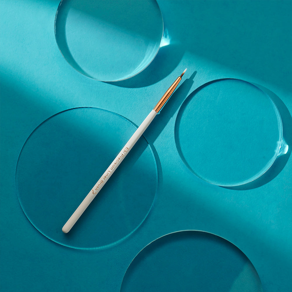 Pigment Play Precision Liner Brush