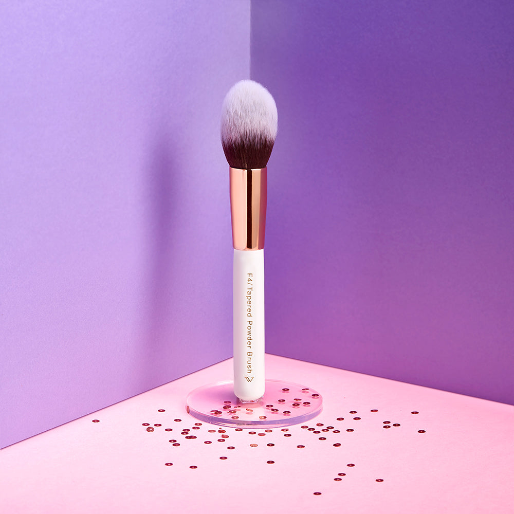 Pigment Play Tapered Powder Brush