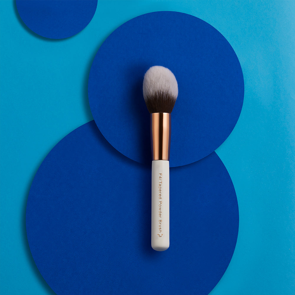 Pigment Play Tapered Powder Brush